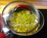 A picture of step 1 of Lee's Herbed Summer Squash.