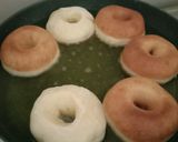 Foto langkah ke 4 dari resep Donat Maizena (Versi 2 Empuk dan Menul²).