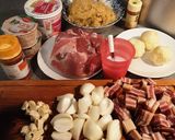 Szegediner Gulasch mit Bratklössen Rezeptschritt 2 Foto