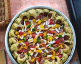 Gambar langkah 7 resipi Sausage Bites Pizza.