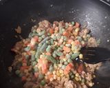 Foto langkah ke 5 dari resep Nasi goreng hongkong menu anak dijamin lahap! Sahur praktis.