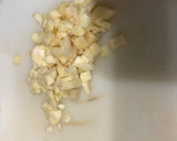 Foto del paso 4 de la receta: Bacalao y merluza con tomate ensayando para Semana Santa