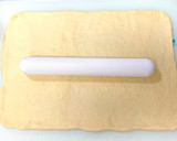 A picture of step 11 of Bacon & Onion Roll.