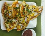 A picture of step 2 of Paneer tikka pizza.