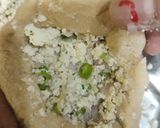 A picture of step 5 of Paneer onion paratha.