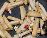 彌生家韭菜炒甜不辣的食譜步驟6照片