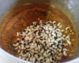 A picture of step 6 of Lobia beans curry.