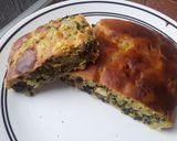 Foto del paso 13 de la receta: Empanada🥧 con relleno de arveja, huevo🍳, acelga🌿 y puerro🌰...🤔