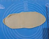 Foto langkah ke 3 dari resep Pillow Buns Honey (Roti Bantal Madu).