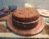 Foto del paso 17 de la receta: Torta de chocolate rellena de doble cremas