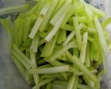 Foto langkah ke 1 dari resep Tumis Labu Siam.
