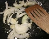 A picture of step 1 of Stir fried mixed veg with black rice and prawns.