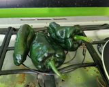 Foto del paso 2 de la receta: Rollo de chile poblano hojaldrado