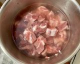 川燙豬肉及豬高湯的食譜步驟1照片