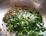 A picture of step 5 of Red velvet dhokla.