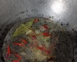 Foto langkah ke 2 dari resep Tumis Tongkol Kuah Santan.
