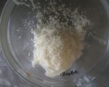 A picture of step 5 of Ferrero Snow Balls.