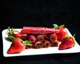 Szárított epertekercs (cukormentes) recept fázis 2 fotója