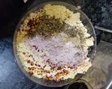 A picture of step 2 of Potato bread poppers.
