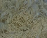 Foto langkah ke 1 dari resep Mie Tek-Tek Goreng.
