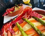 Foto del paso 5 de la receta Hummus con verduritas y jamón al horno🥕🥓🥓