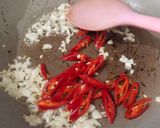 Foto langkah ke 2 dari resep Cah Sawi Putih Udang.
