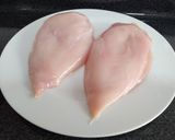 Foto del paso 1 de la receta: Pechuga de pollo al romero