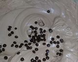 Foto langkah ke 3 dari resep Es cream coklat choco chips.