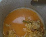 A picture of step 1 of Tomato ghost with bhindi.