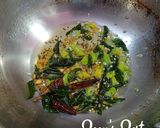 A picture of step 2 of Mustard Greens Palya (Sarson ka Palya).