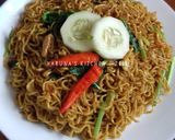 Foto langkah ke 4 dari resep Mie Goreng Jawa.
