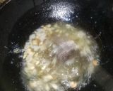 A picture of step 2 of Chinese biryani.