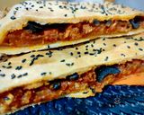 Foto del paso 10 de la receta: Empanada de bacalao con huevo y aceitunas negras