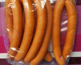 Würstchen-Finger zur Halloween - Party 🎃 Rezeptschritt 1 Foto