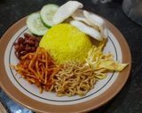 Foto langkah ke 6 dari resep 05. NASI KUNING RICE COOKER SIMPEL.