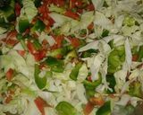 A picture of step 2 of Chicken macaroni pasta.