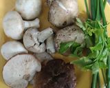 Foto del paso 1 de la receta: Omelettes de hongos mixtos