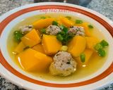 Hình bước làm 4 của món Canh bí đỏ thịt viên
