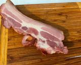 Une image de l'étape 3 de Lentilles brunes aux poivrons rouges et lard fumé.