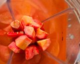 A picture of step 2 of Carrot Amla juice.