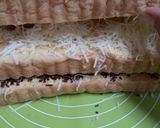 Foto langkah ke 2 dari resep Roti Bakar Bandung Coklat Keju.