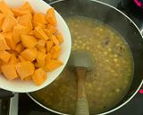 A picture of step 4 of Chickpea curry (vegan).