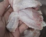 Foto langkah ke 1 dari resep Sayap Ayam Goreng Wijen.