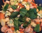 Foto langkah ke 3 dari resep Capcay udang.