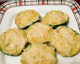 Foto del paso 5 de la receta: Zapallitos rellenos con cebolla y salsa blanca