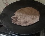 A picture of step 3 of Ragi Roti.
