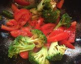 A picture of step 4 of Broccoli Fish Curry.