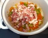 Kakukkfüves gombás csirke felső comb tarhonyával recept fázis 1 fotója