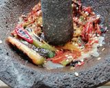 Foto del paso 2 de la receta: Salsa de molcajete