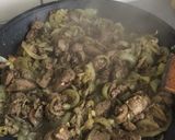 Gyors, hagymás - dinsztelt csirkemáj recept fázis 5 fotója
